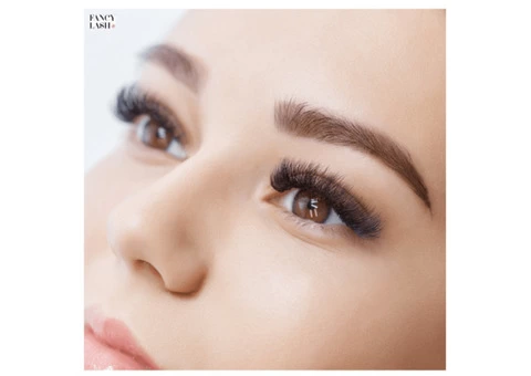 Perfect Volume Eyalash Extensions By Fancy Lash - 1/3