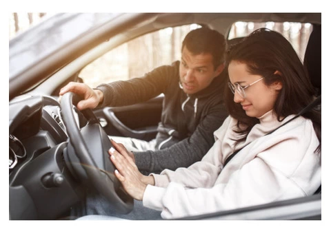 Join the Finest Driving School in Melbourne Today | Call : 0425749703 - 5/6