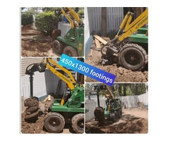 Footing digger - Rogers Little Loaders.