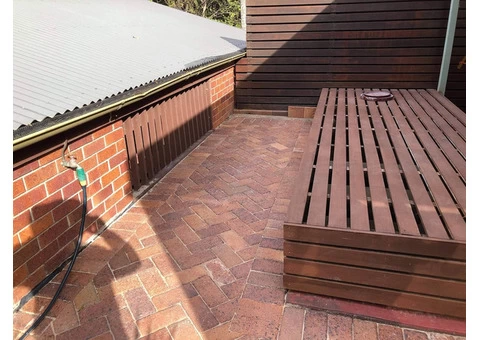 Paving in herringbone. - Rogers Little Loaders - 4/4