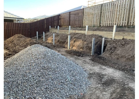 Double tier retaining in Collingwood Park - Rogers Little Loaders - 3/7