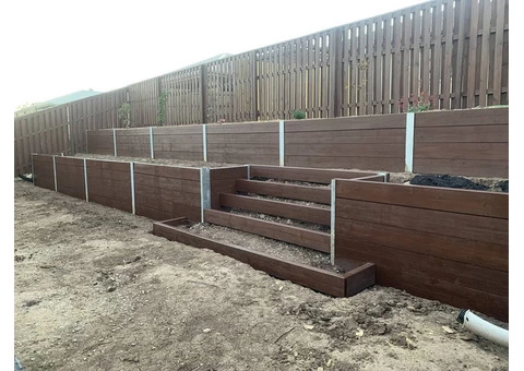 Double tier retaining in Collingwood Park - Rogers Little Loaders - 7/7