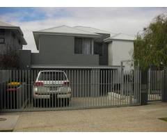 Top Blade Gates Vertical & Horizontal Slat | Elite Gates |