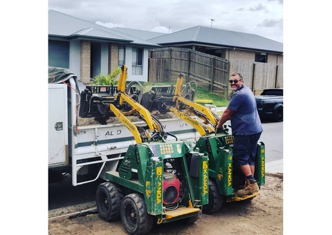 Many hands make light work. I mean Kangas - Rogers Little Loaders