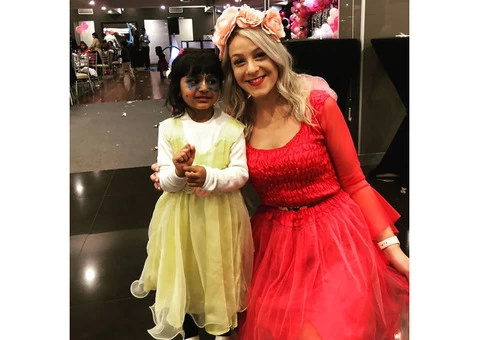 Hire Kids’ Entertainer in Sydney for Best Parties - 2/5