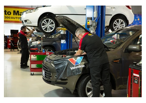 Booking an Expert in Auto Repair Near You