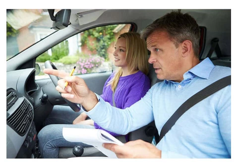 Affordable Driving Lessons in Oxley by Accredited Trainers - 3/5