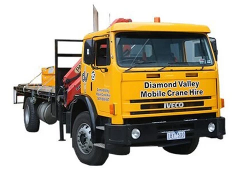 Want to hire crane trucks in Melbourne?