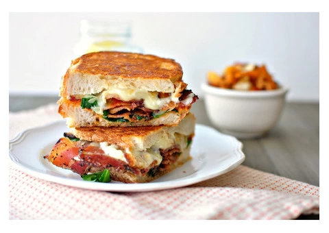 5% 0FF @ Burgers and Parmigiana - Craigieburn, VIC - 3/3