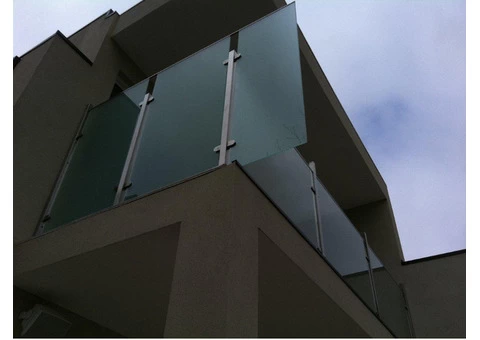 Frameless Glass Balustrade Installation Services in Melbourne - 2/2