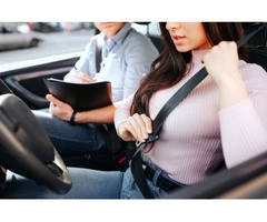 Leading Driving School in Melbourne: Accredited Trainers, 100% Success