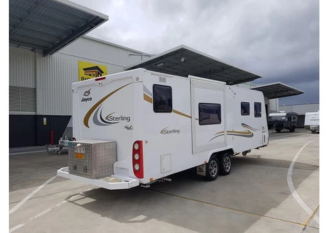 How to find an ideal motorhome detailer in Logan