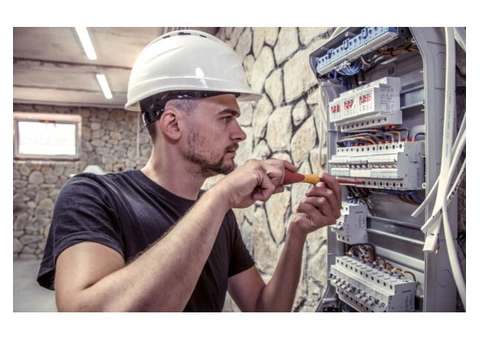 Highly-Acclaimed Electrician in Blacktown - 2/4
