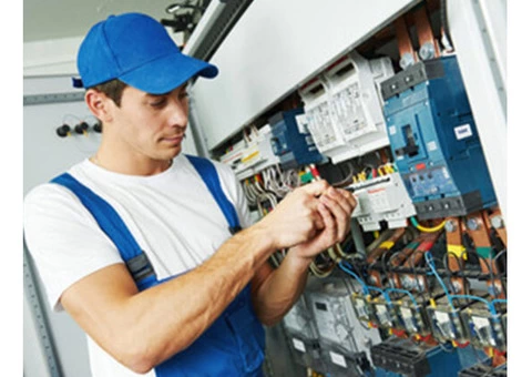 Highly-Acclaimed Electrician in Blacktown - 3/4