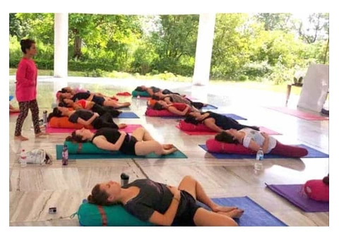 200 Hour Yoga Teacher Training in Rishikesh - 3/3