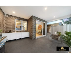 Black and White Kitchens Designer in Sydney | Paradise Kitchens