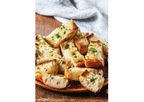 Yummy Pizza !! Get 10% off @ Edgewater Pizzeria, WA - 2/3