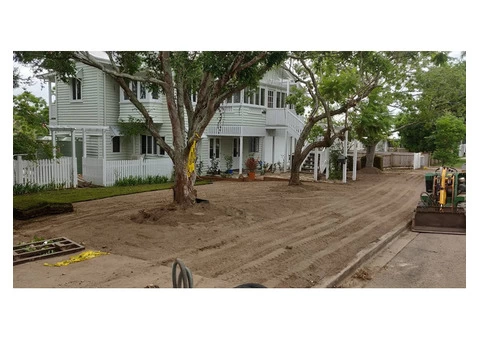 Massive 550m2 irrigation and returf. (Front yard) - 4/8