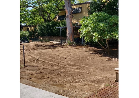 Massive 550m2 irrigation and returf. (Backyard) - 8/8