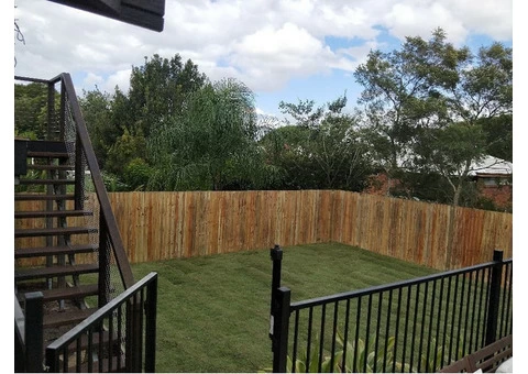 Fencing, retaining, earthmoving and turfing. View 2 - 4/8