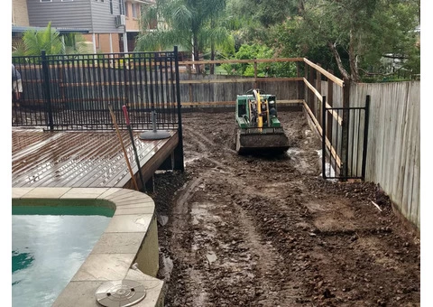 Fencing, retaining, earthmoving and turfing. View 2 - 6/8