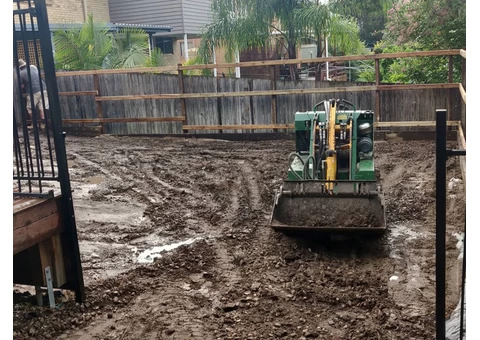 Fencing, retaining, earthmoving and turfing. View 2 - 7/8