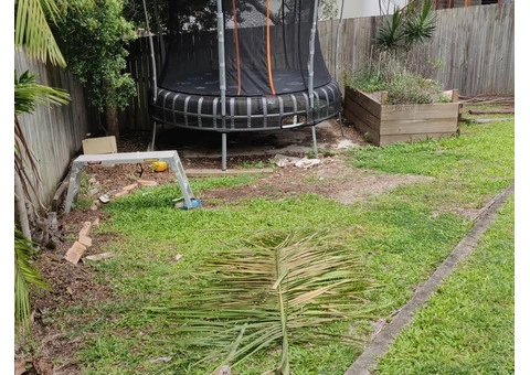 Fencing, retaining, earthmoving and turfing. View 1 - 8/8