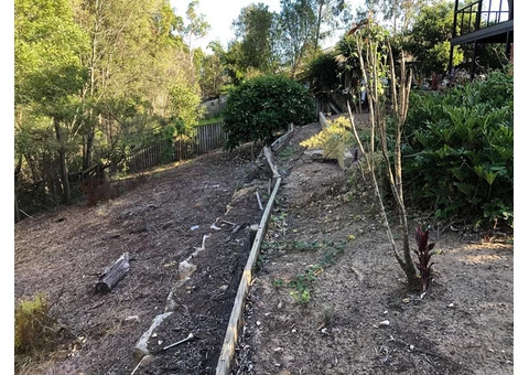 Retaining wall replacement and turf - 4/8