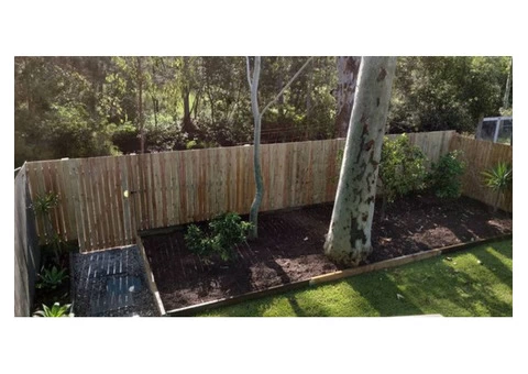 Landscaping in Lota- Fencing - 2/6