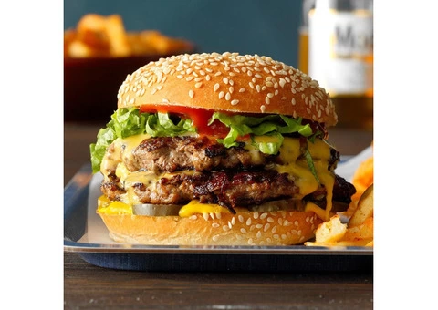 Delicious Burger !! Get 5% off @American wings and burgers Morayfield, SA - 1/3