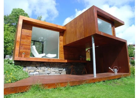 Experienced Deck Builder Melbourne at Green Kings Landscaping