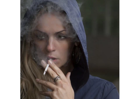 Overcome Smoke Addiction By Smoking Hypnotherapy Sydney - 2/2