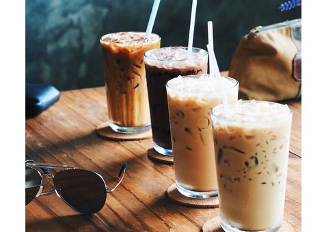 Get 5% Off @ 50's Diner burger Restaurant - Scarness, QLD - 2/3