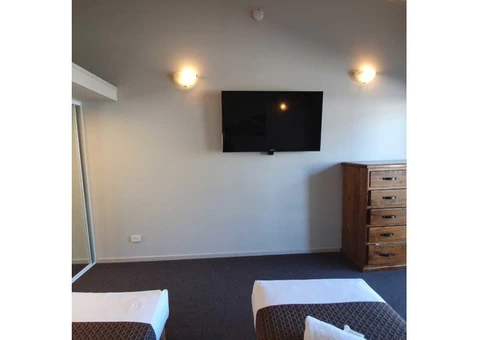 Hotels near Kallangur