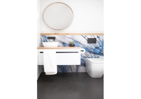 Should I hire portable bathrooms for weddings?