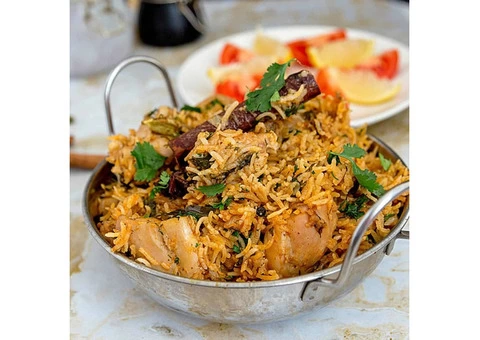 Parottastation - Indian Restaurant - 2/3