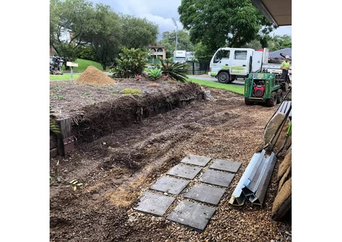 Timber look concrete sleeper retaining wall - 7/8