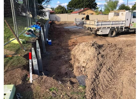 New block retaining and fencing - 3/8