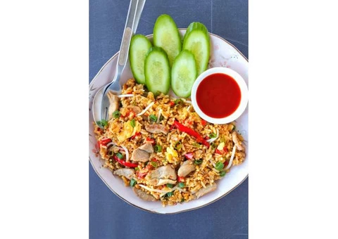 U-TONG Thai Vegan Restaurant Clayfield - 1/3