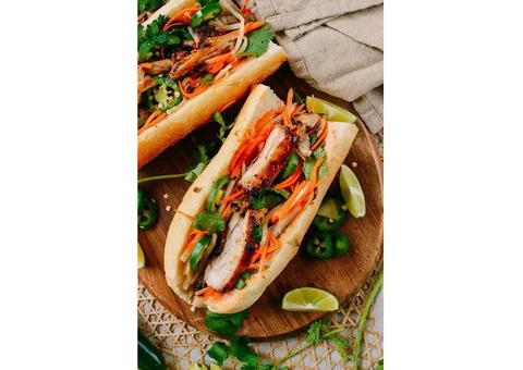 5% off - Mr Bill's Vietnamese Canteen Restaurant Wakerley, QLD - 1/4