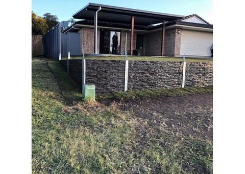 Slate stone concrete sleeper retaining wall - 5/8