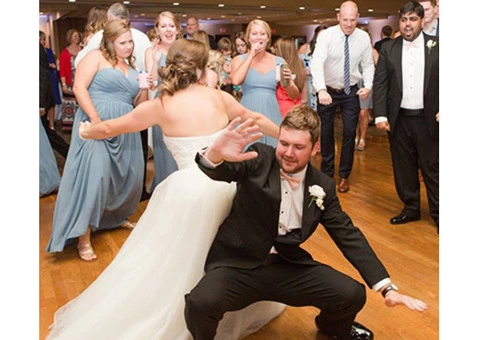 Professional Wedding DJ Canberra - 4/4