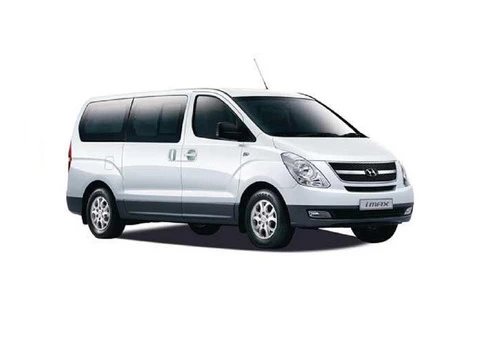 Get a 8 seater car hire for your family in Melbourne