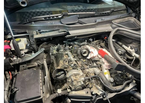 Hire a Professional Mechanic for Car Service in Box Hill - 2/3
