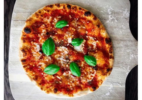 Loui and Frankos Pizza & Pasta on Broadway