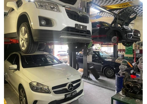 Professional Car Mechanic Service in Camberwell - 3/5