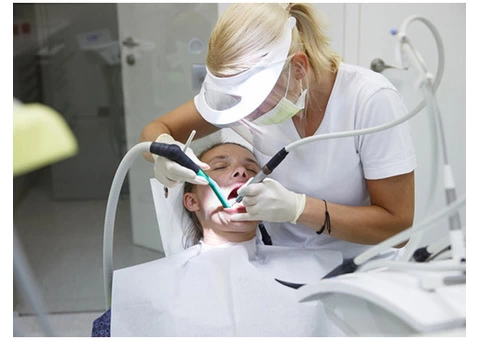 Get Emergency Dentistry by Dentist in Donvale - 2/2