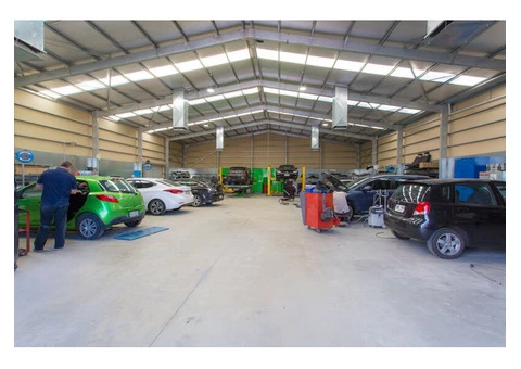 Top Crash Repair near me with Plaza Crash Repairs: Call today! - 3/3