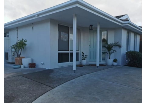 Professional Acrylic Rendering  in Dandenong by Veteran Experts