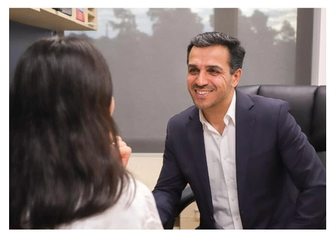 Dr Mohaghegh Plastic Surgeon - 2/2